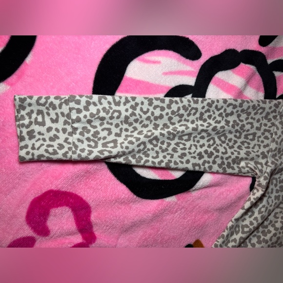 American Eagle Pullover - Picture 4 of 8